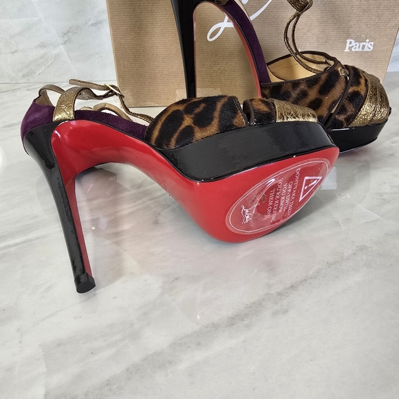 🔥RARE🔥Christian Louboutin Heels - Picture 8 of 11